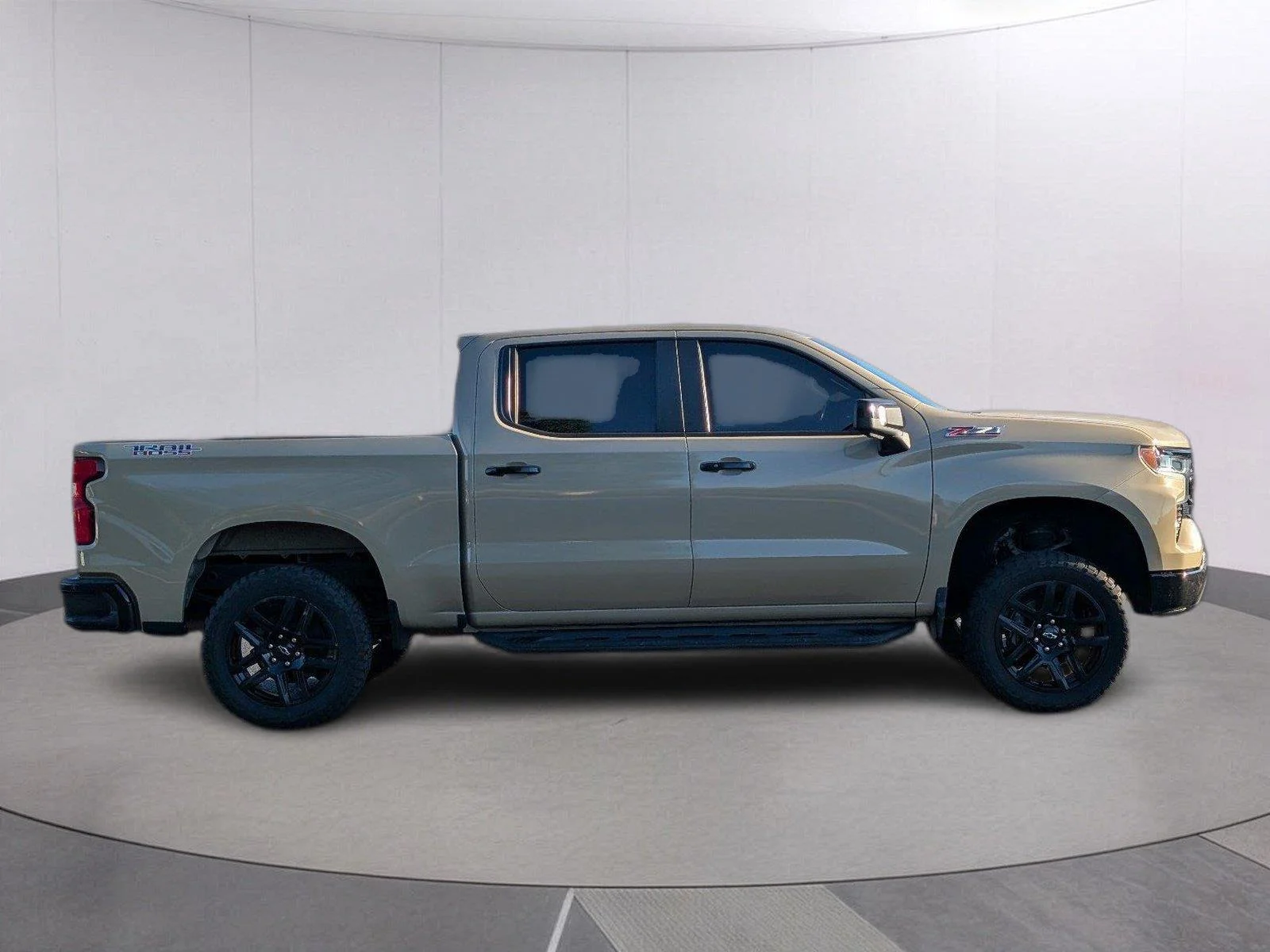 Used 2022 Sand Dune Metallic Chevrolet LT Trail Boss image 8