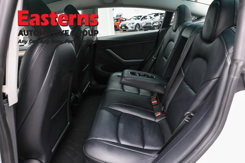 Used 2023 White Tesla Base image 15