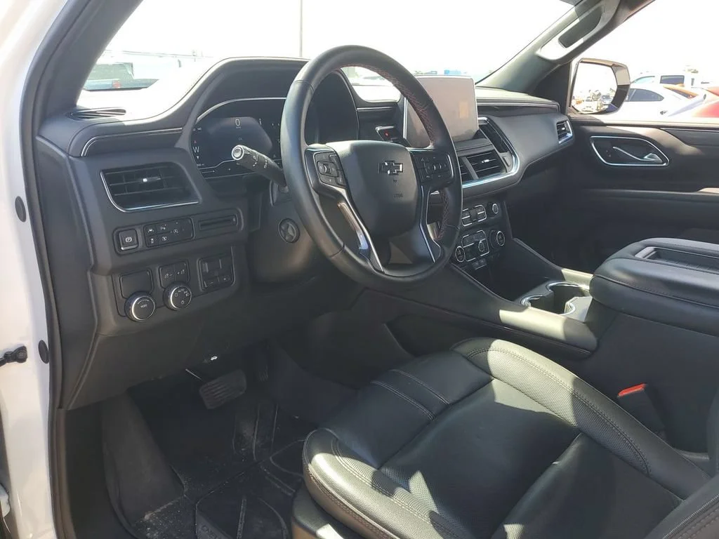 Used 2024 Summit White Chevrolet RST image 16