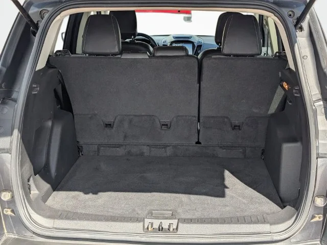 Used 2018 Gray Ford SE image 10
