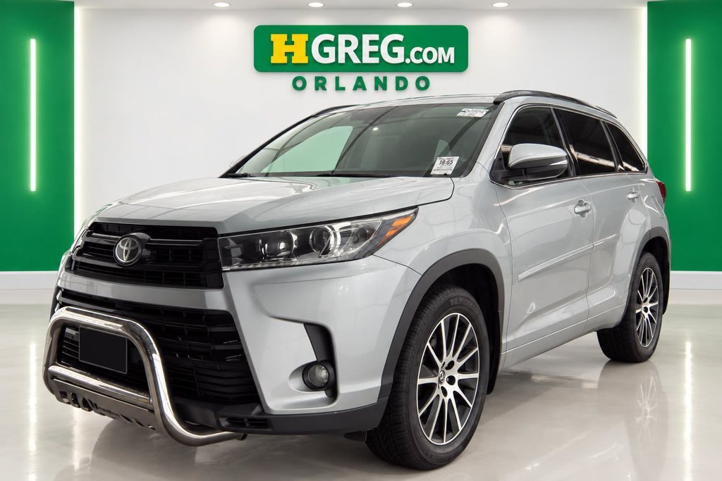 Used 2017 Celestial Silver Metallic Toyota SE image 1