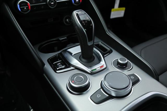 2025 Alfa Romeo Giulia Base - Photo 21