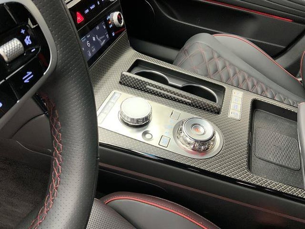 2026 GENESIS G80 Sport Prestige - Photo 8