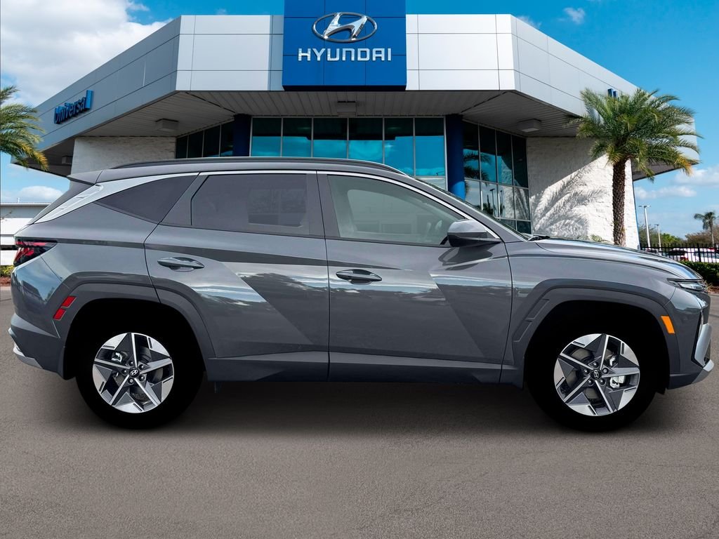 New 2026 Gray Hyundai SEL Plus FWD image 29