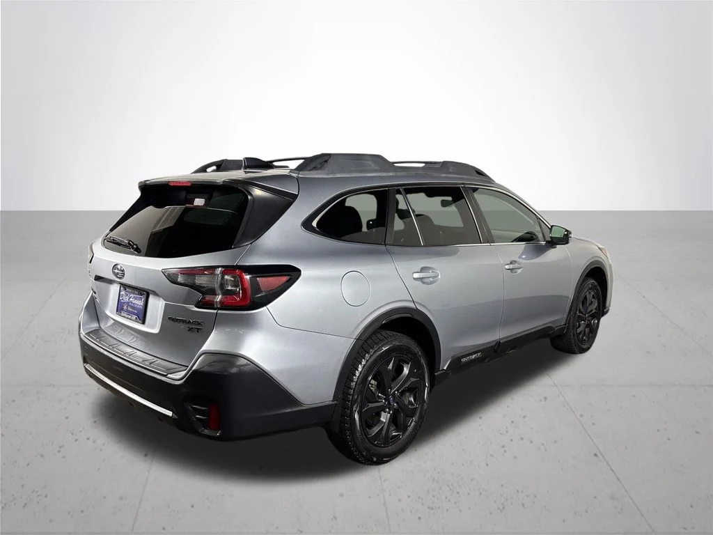 Used 2020 Silver Subaru Onyx Edition XT image 6