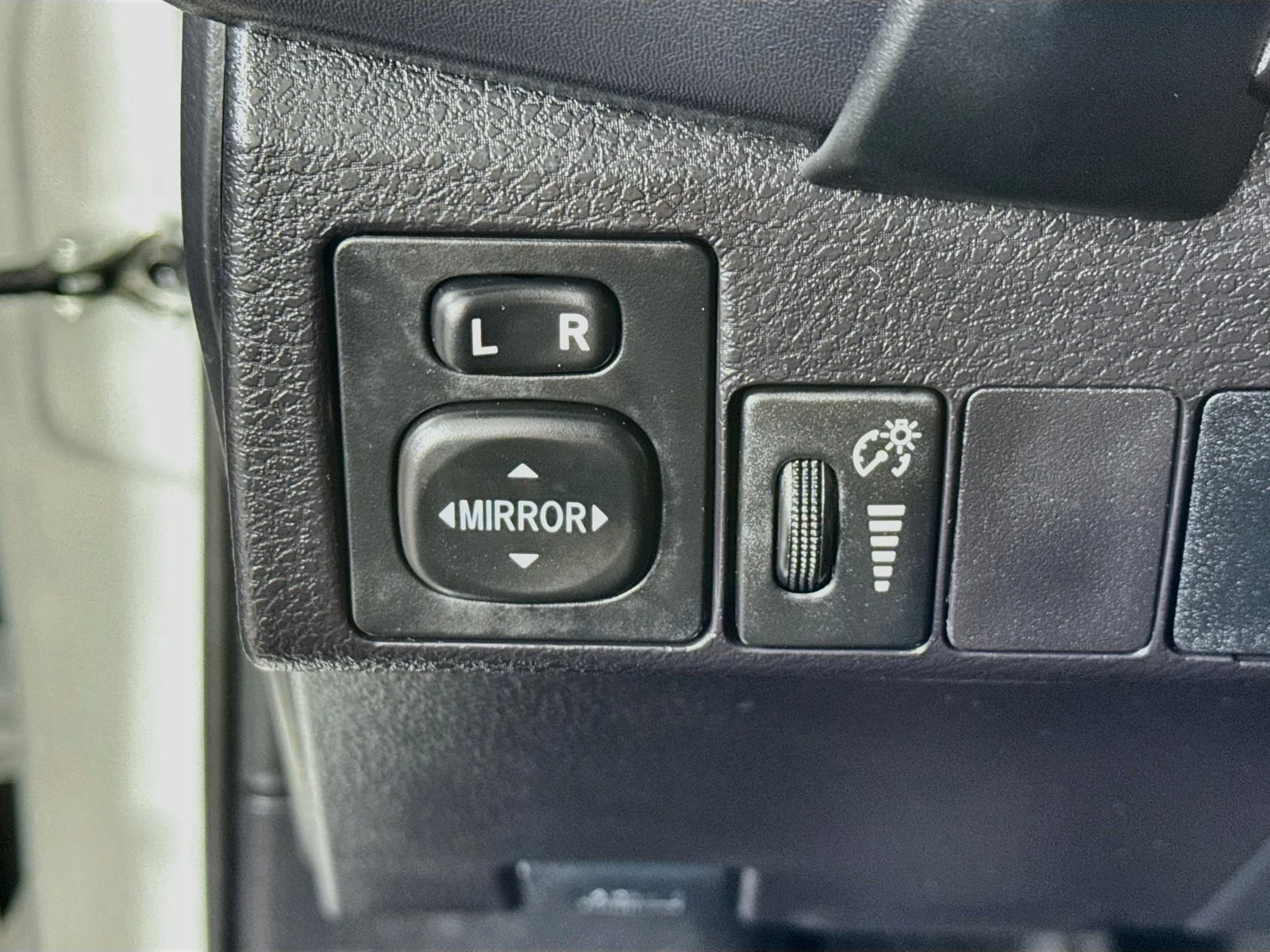 Certified Used 2019 White Toyota XLE image 10