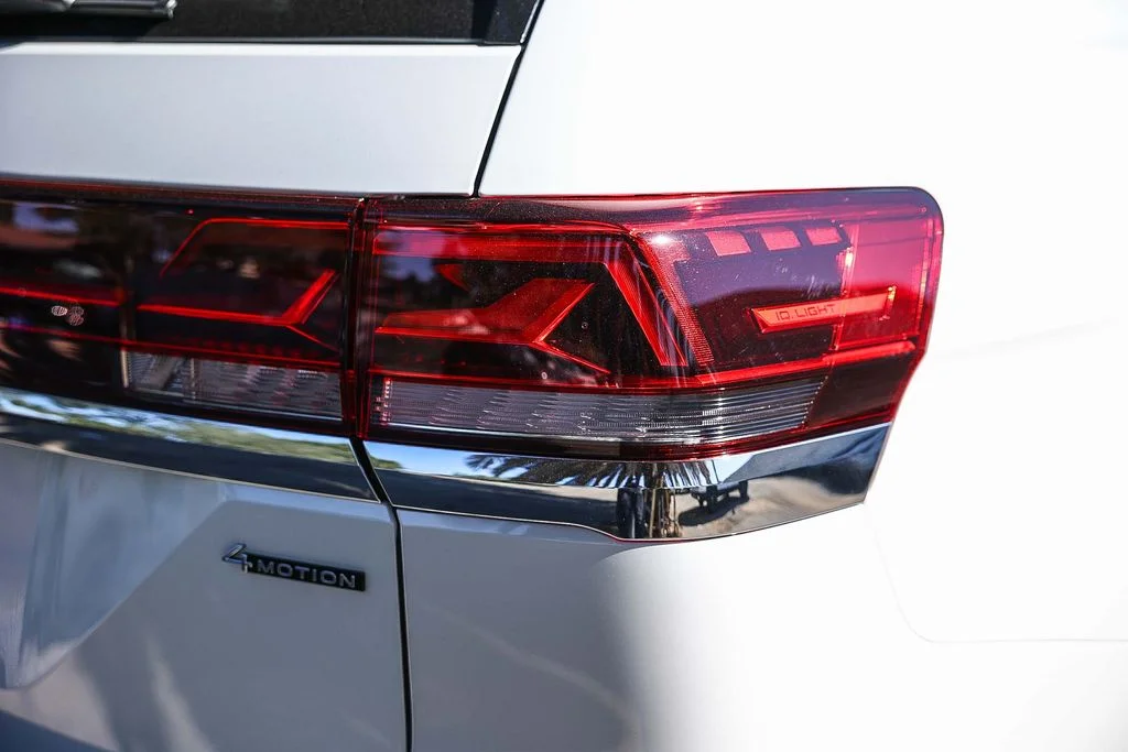 2026 Volkswagen Atlas SE w/Tech - Photo 13