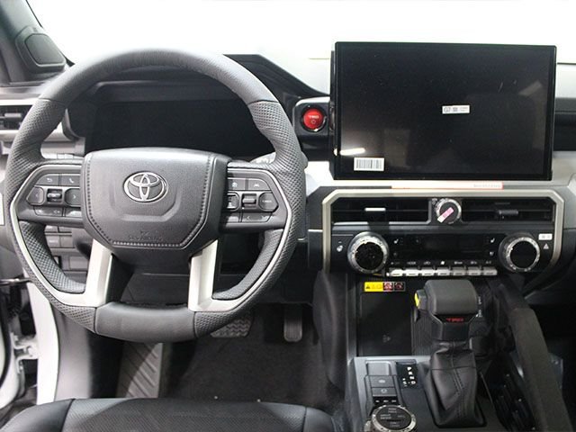 2026 Toyota Tacoma TRD Off Road - Photo 6