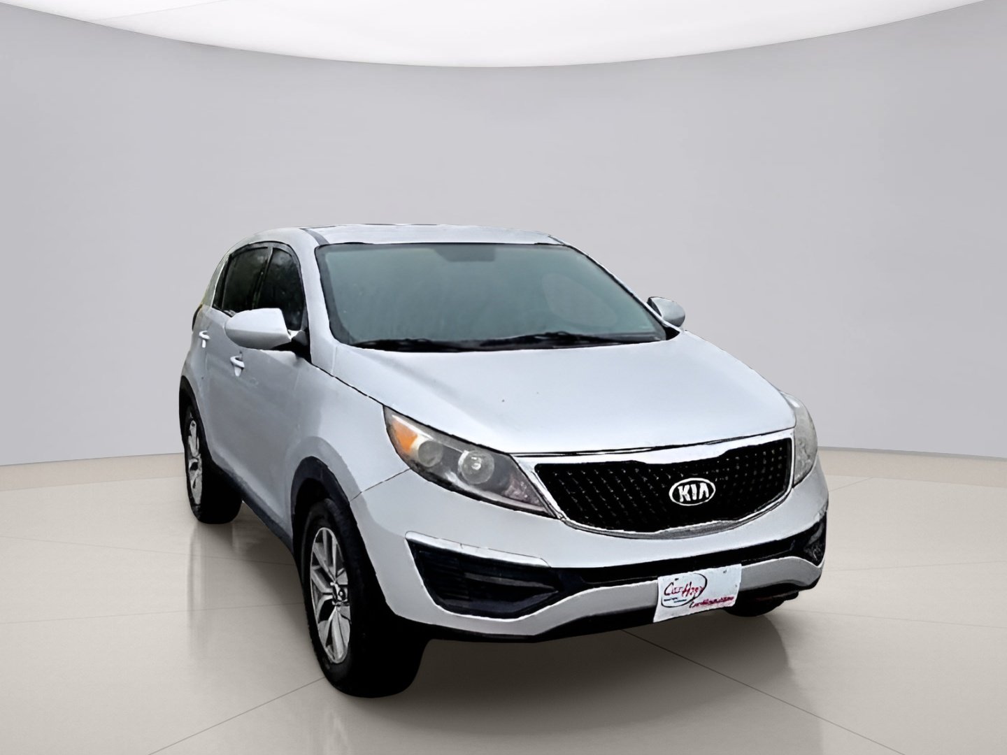 Used 2016 Silver Kia LX FWD image 7