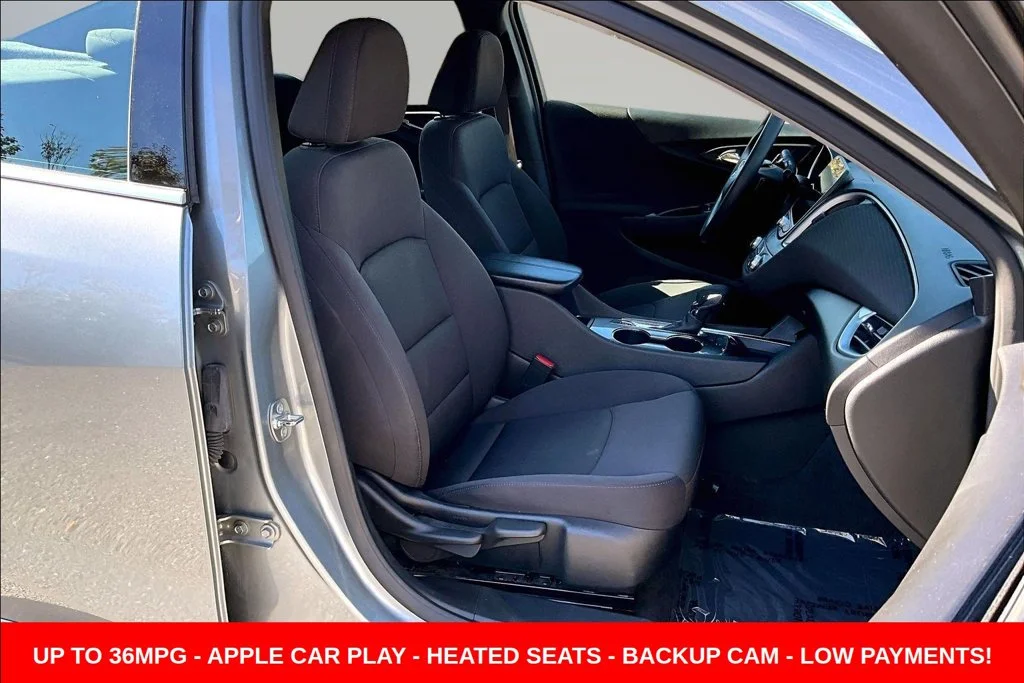 Used 2024 Gray Chevrolet LT image 33