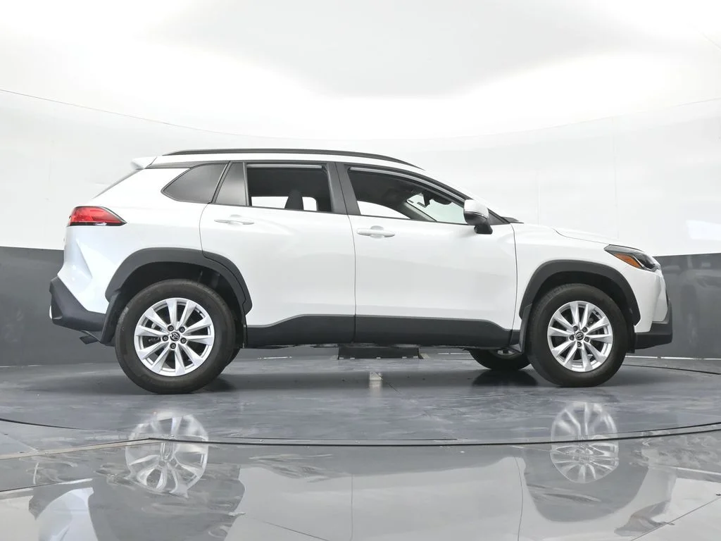 Used 2024 Pearl Toyota LE image 60