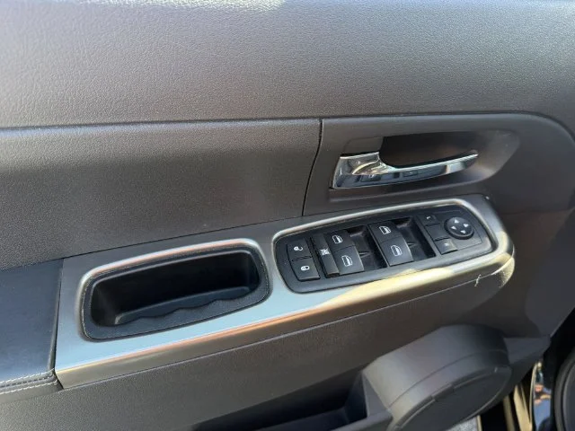 Used 2011 Black Jeep Limited image 23