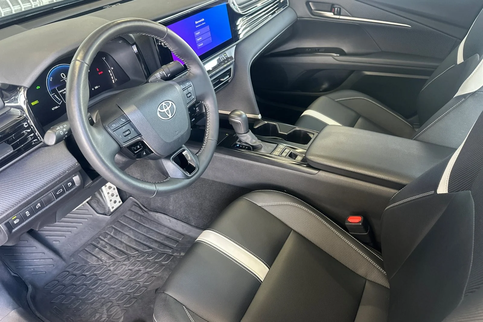 Certified Used 2025 Underground Toyota SE image 9