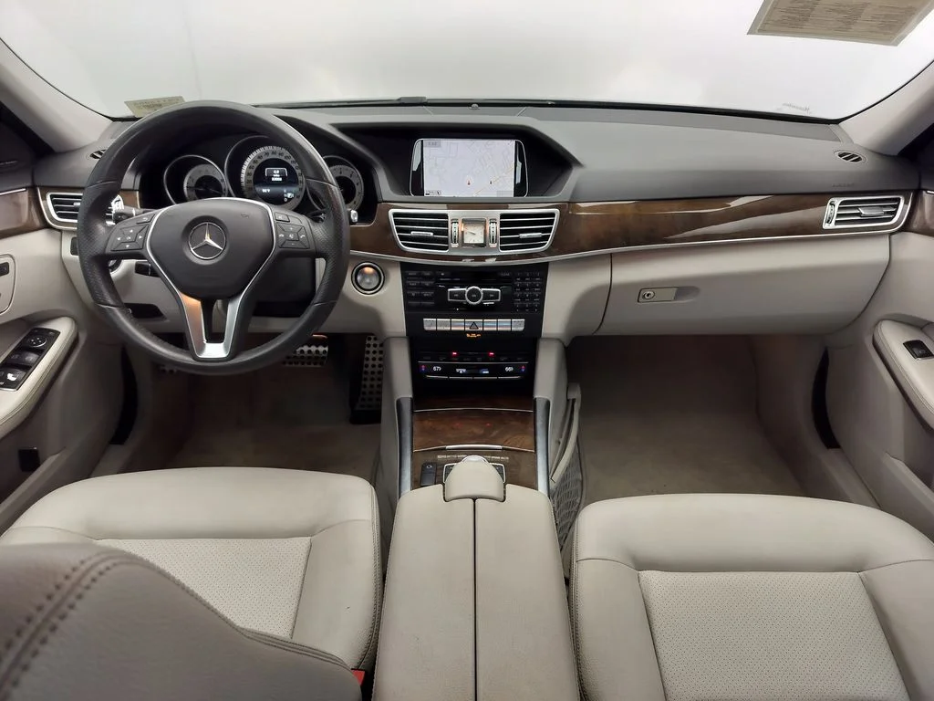 Used 2014 Gray Mercedes-Benz E 350 image 11