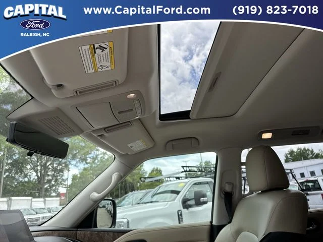 Used 2023 Black INFINITI Premium Select image 22