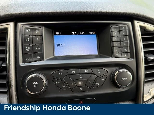 Used 2019 Silver Ford XLT image 24