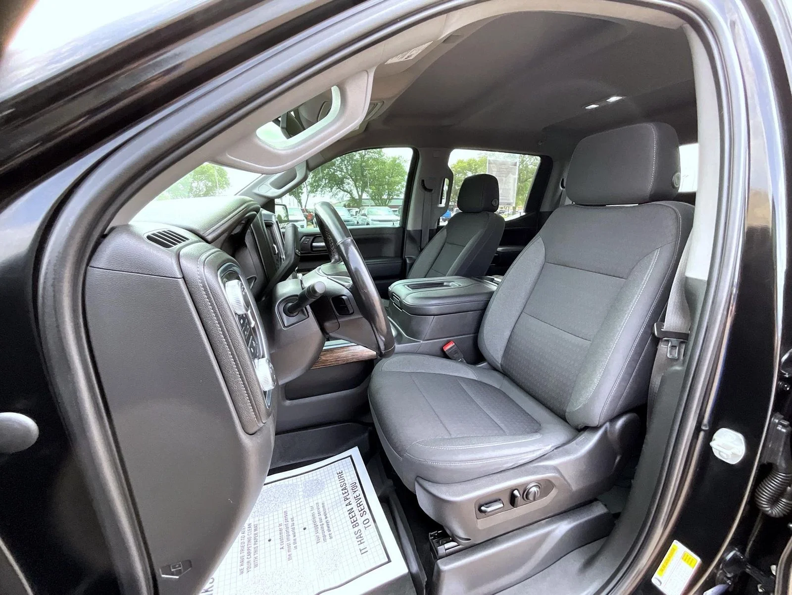 Used 2021 Black GMC Elevation image 11