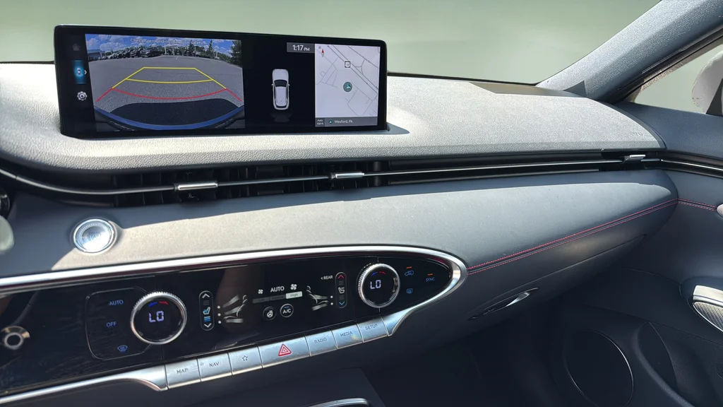 2025 GENESIS GV70 Sport - Photo 31