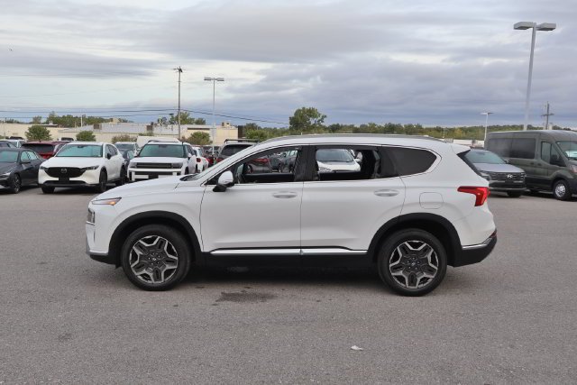 Used 2023 White Hyundai Limited image 4