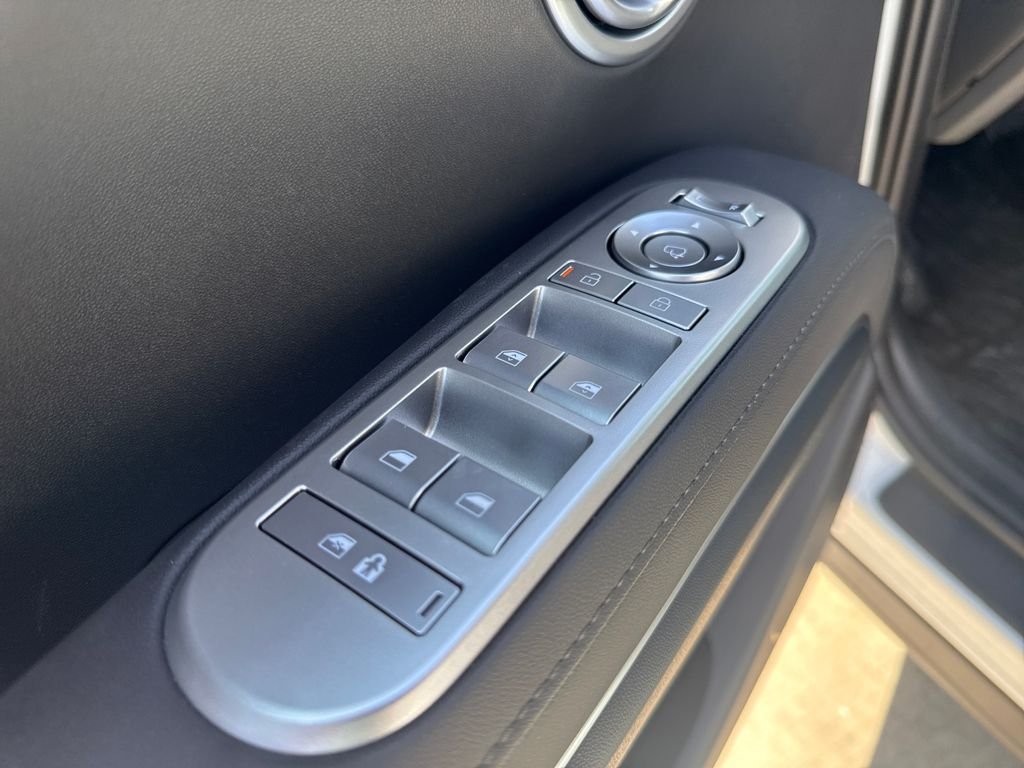2026 Hyundai Palisade Limited - Photo 11