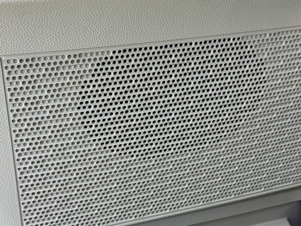 Used 2013 Ingot Silver Ford XLT image 21