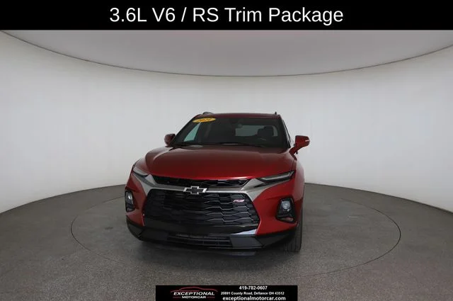 Used 2021 Red Chevrolet RS image 31