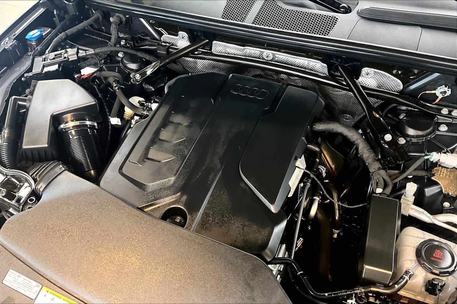 2025 Audi Q5 Premium - Photo 30