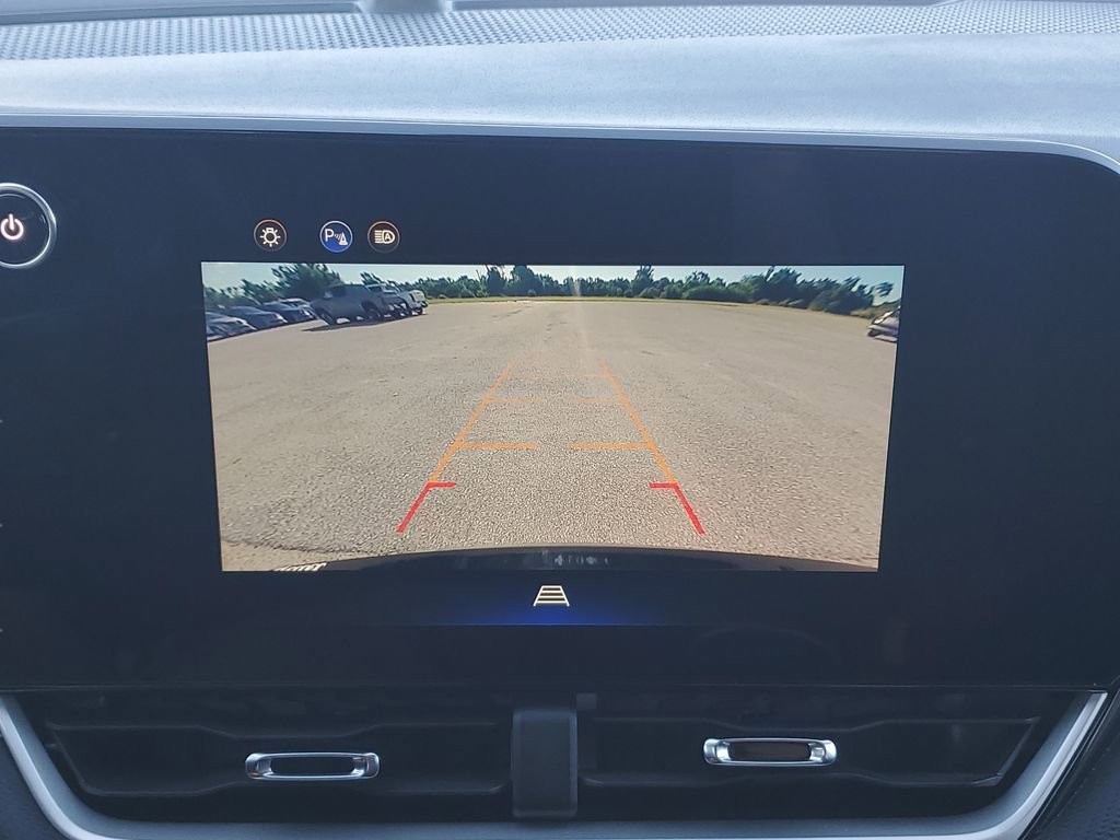 2025 Chevrolet Equinox LT - Photo 17
