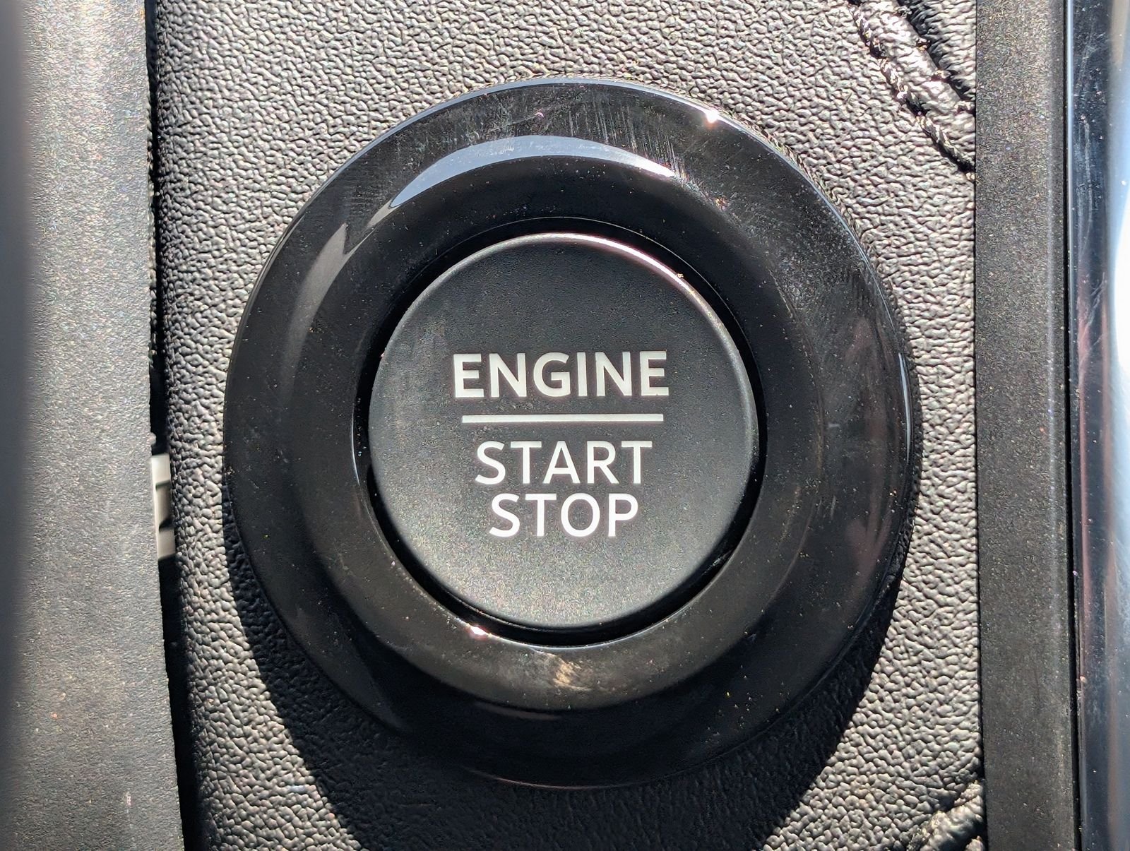 New 2026 Star White Metallic Tri-Coat Ford Tremor image 27