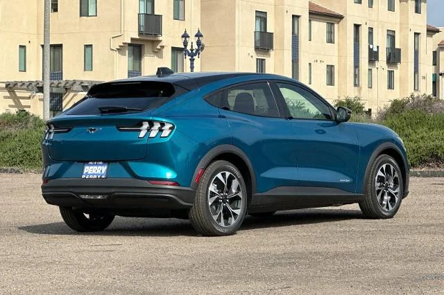 New 2026 Adriatic Blue Metallic Ford Select image 28