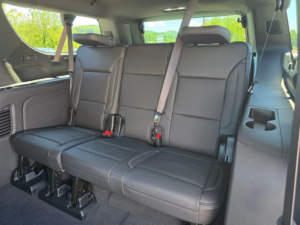 2026 GMC Yukon XL Denali - Photo 12