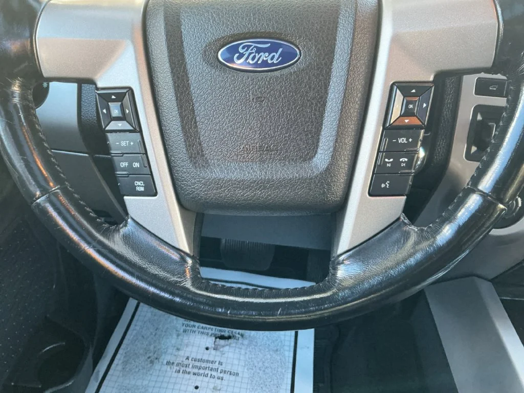 Used 2017 Gray Ford Limited image 25