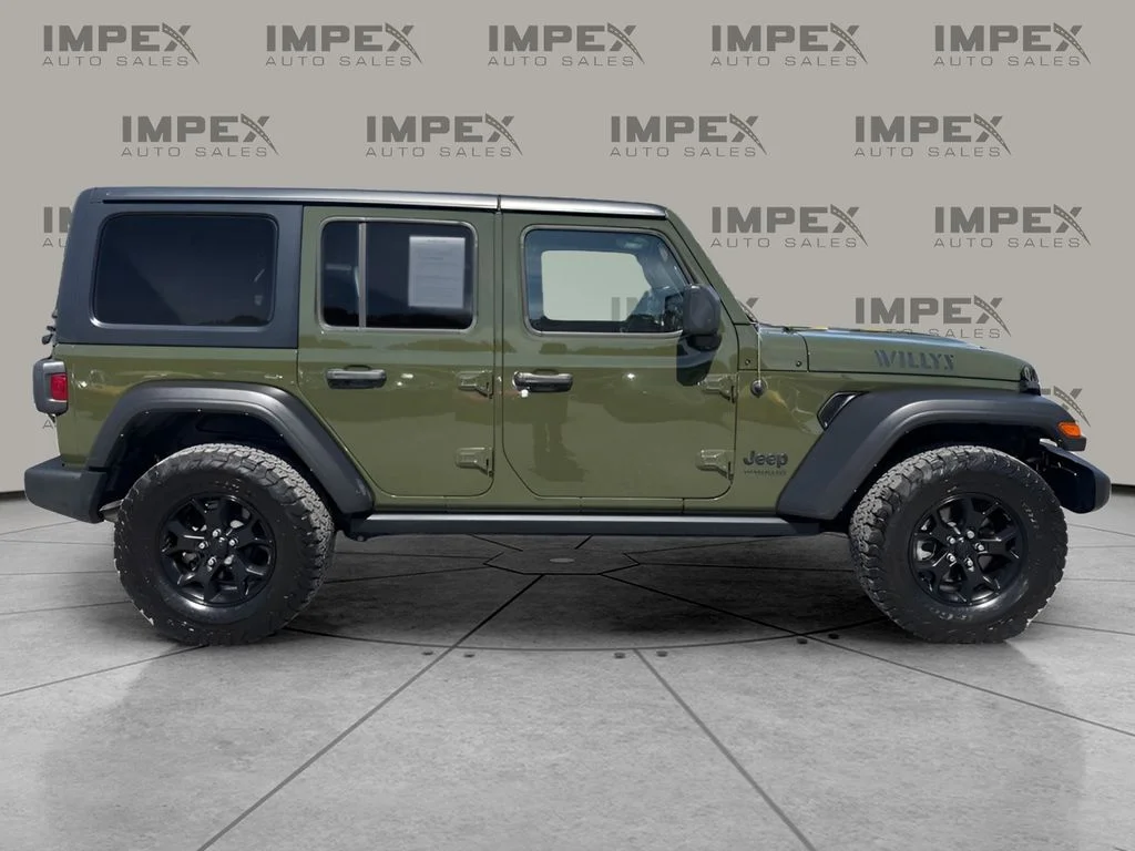Used 2022 Green Jeep Unlimited Willys image 6