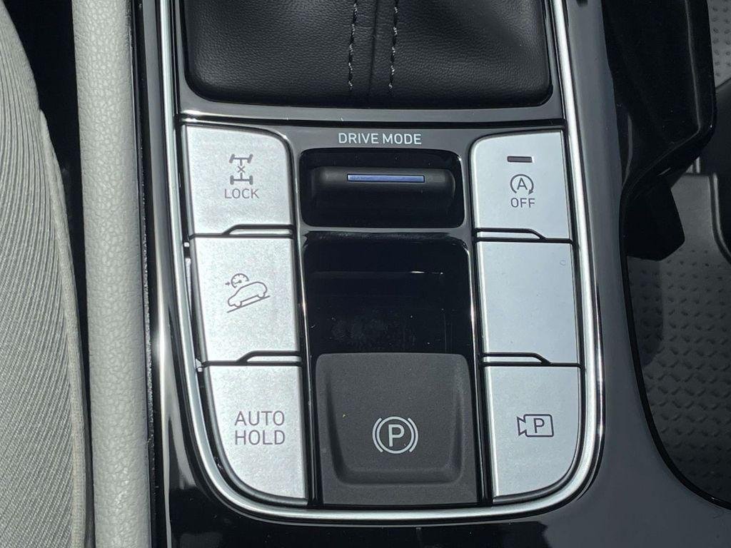 New 2026 Gray Hyundai SEL AWD image 30