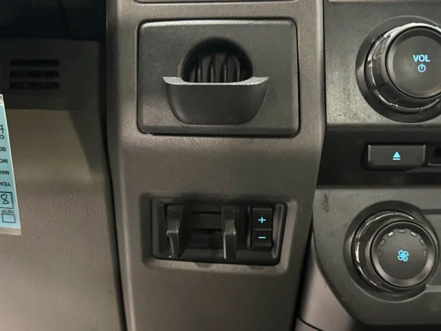 Used 2017 White Ford XL image 13