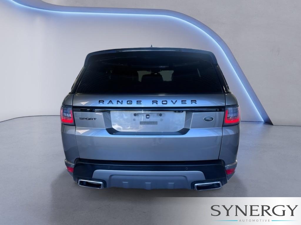 Used 2018 Silicon Silver Premium Metallic Land Rover HSE Dynamic image 6