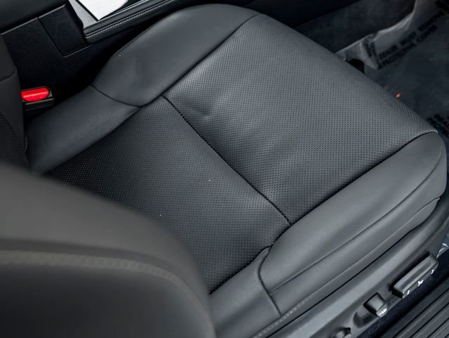 Used 2023 White Pearl Lexus 460 image 42