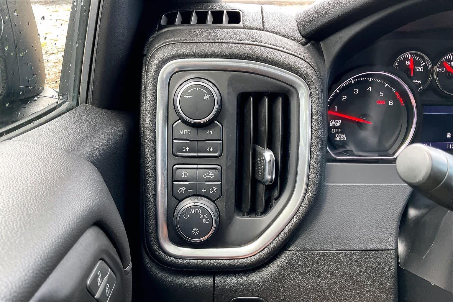 Used 2019 Northsky Blue Metallic Chevrolet RST image 32