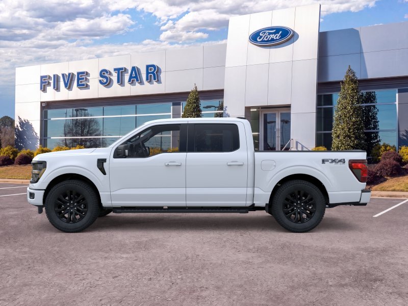 New 2026 Oxford White Ford XLT image 15
