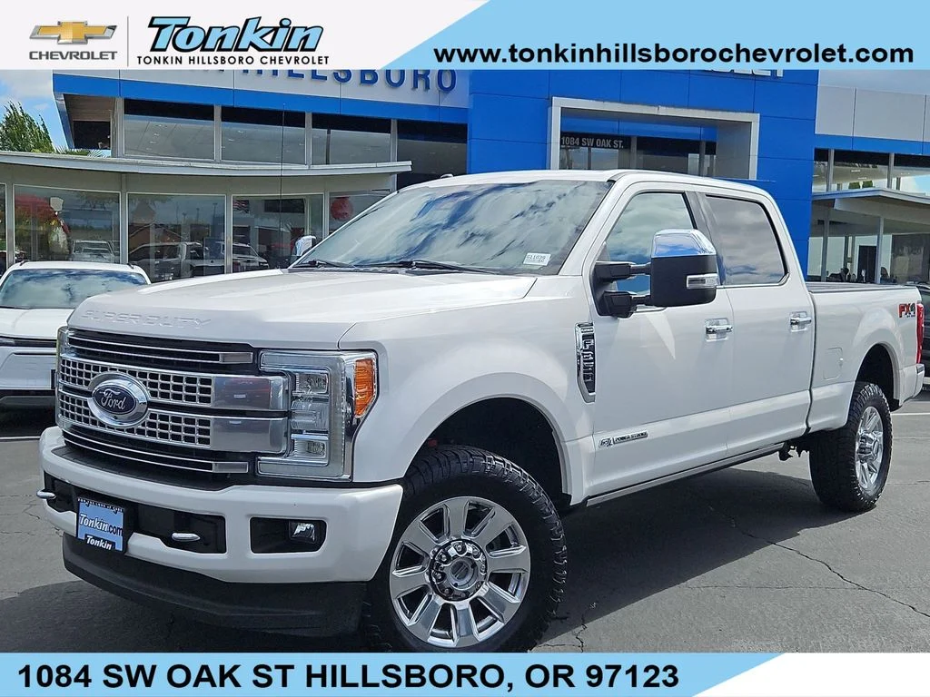 Used 2017 White Ford Platinum image 1