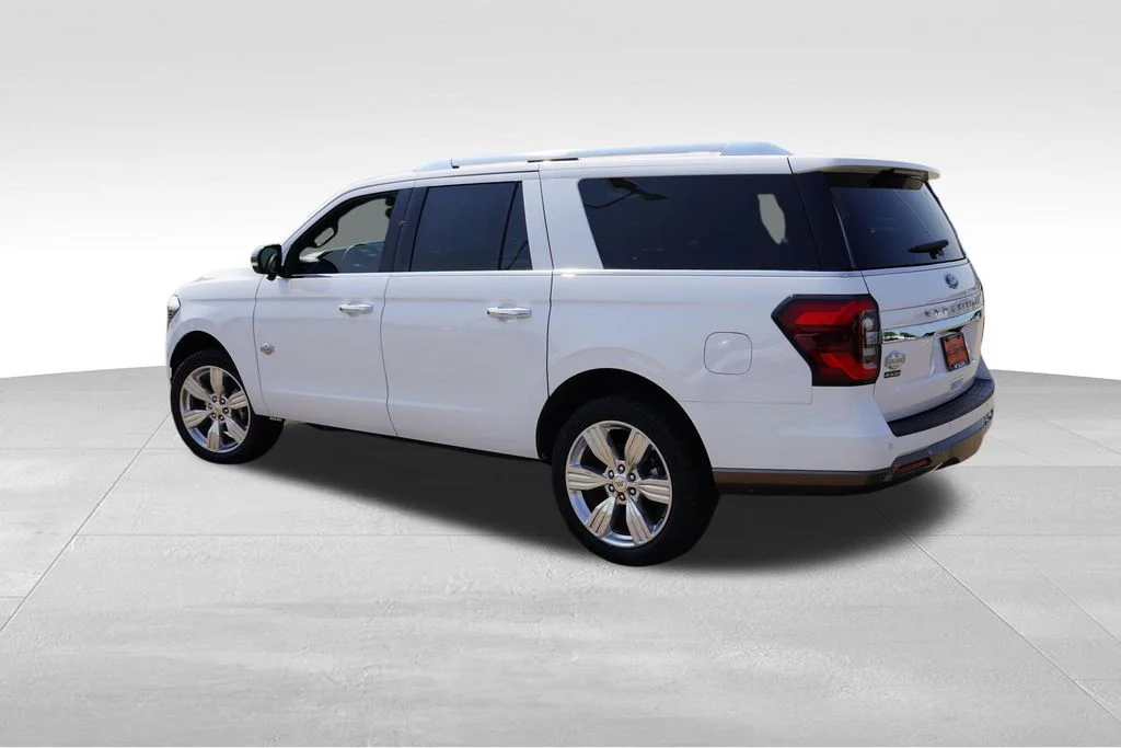 Used 2023 White Ford King Ranch image 8
