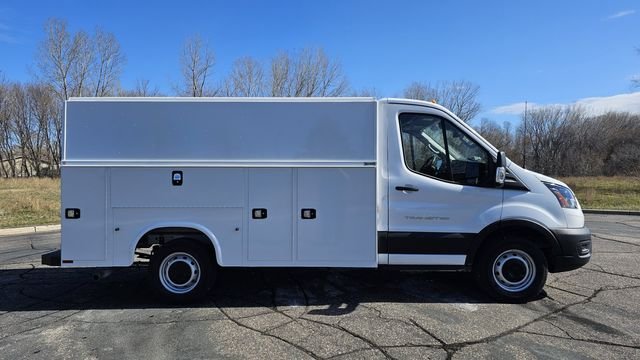 New 2026 Oxford White Ford Base image 2