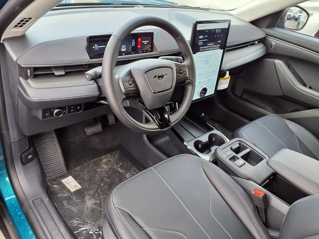 New 2026 Adriatic Blue Metallic Ford Select image 10