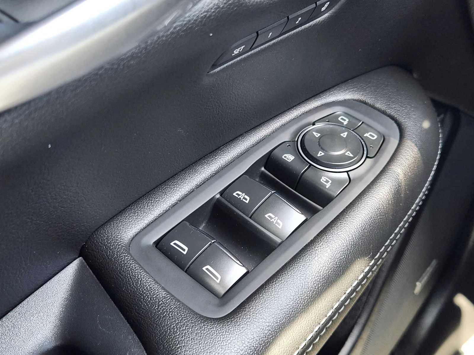 Used 2023 ARGENT SILVER METALLIC Cadillac AWD Sport image 21