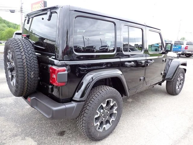 New 2025 Black Jeep Sahara image 7