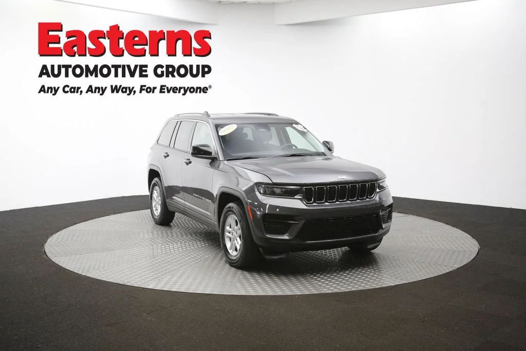 Used 2023 Gray Jeep Laredo image 50