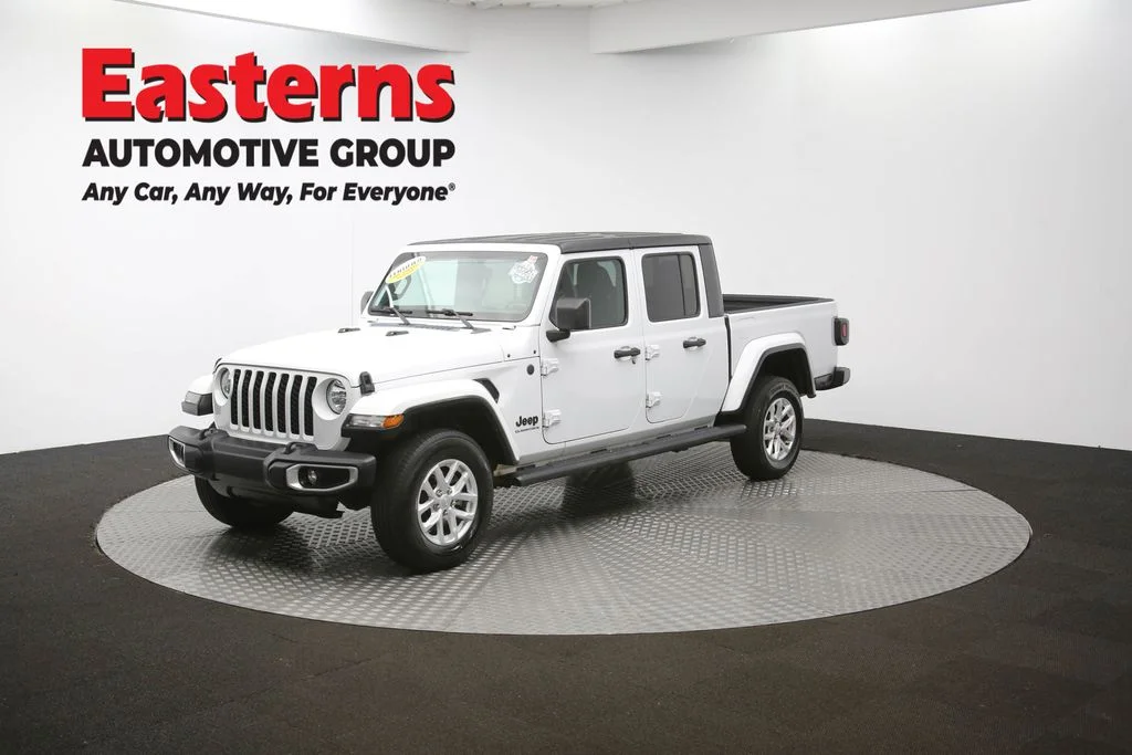 Used 2023 White Jeep Sport image 52