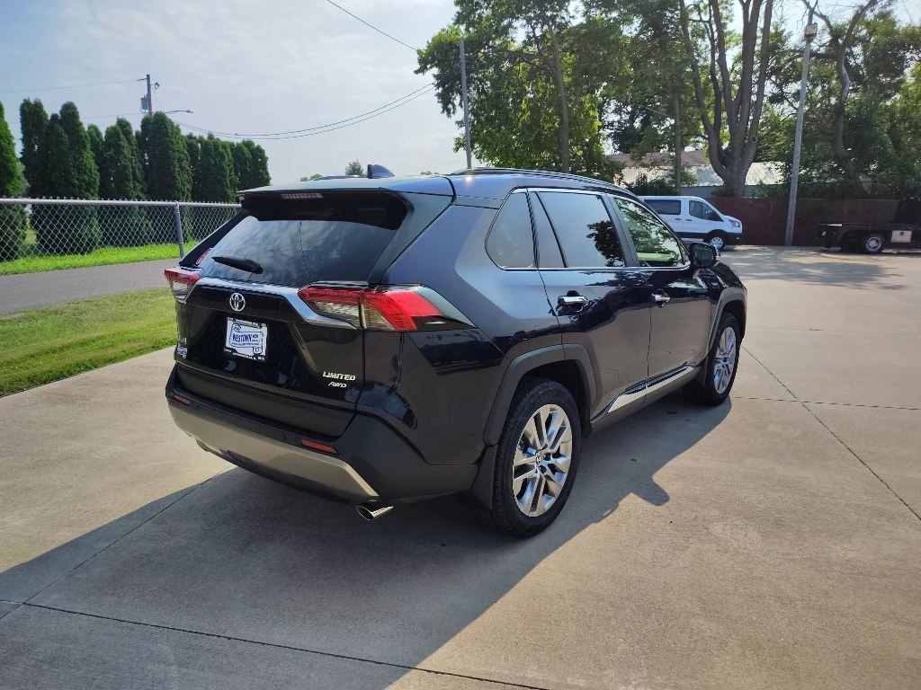 Used 2024 Blueprint Toyota Limited image 5