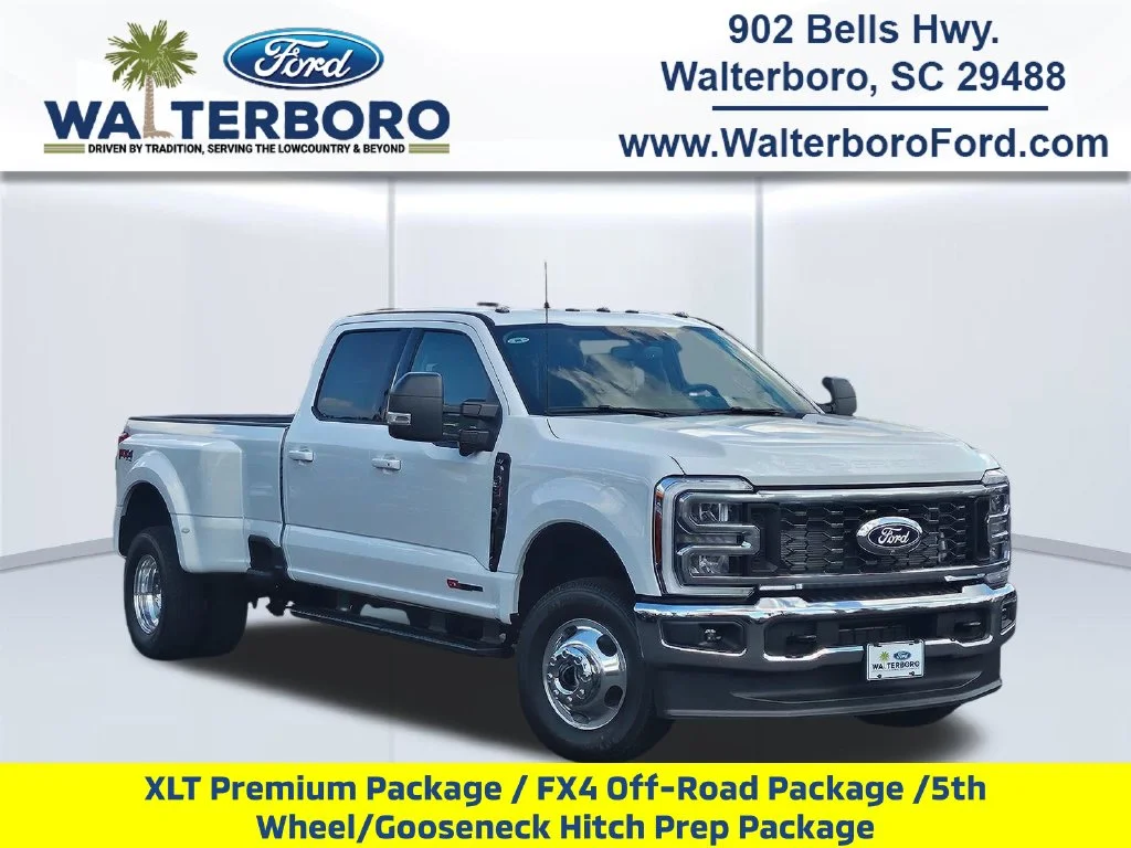 New 2027 White Ford XLT image 1