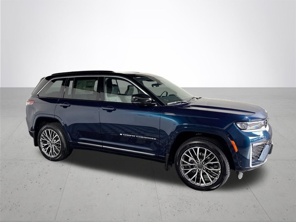 New 2026 Fathom Blue Pearl-Coat Exterior Paint Jeep Summit image 4